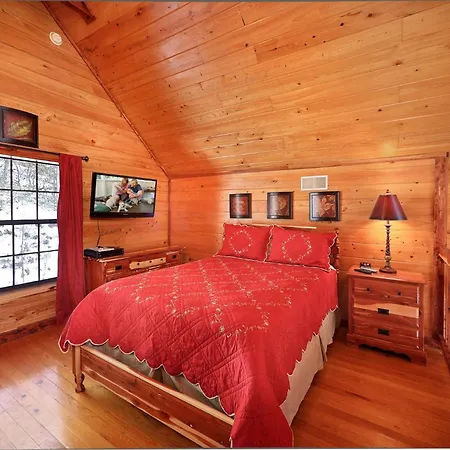 Smoky Mountain Romance Holiday Home